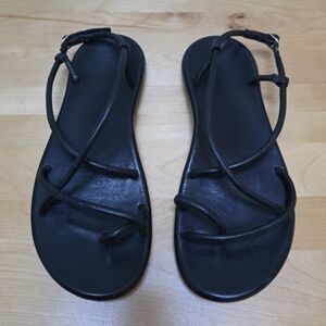 OLUKAI | Waiau Sandals, Black, Sz. 10